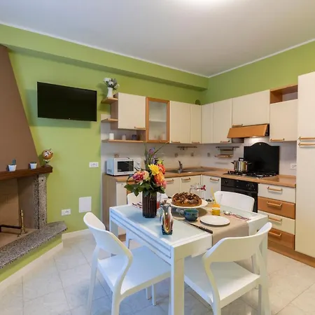 Dolf - Elisa بيت للعطل تولينتينو