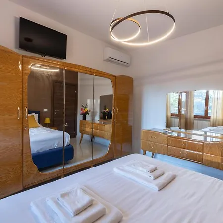 Dolf - Elisa بيت للعطل *